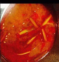 Tom Yam Kung (Spicy & Sour) 1/4(Not Vegan)Gluton Free
